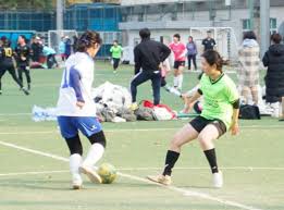 过社交媒体 过社交媒体